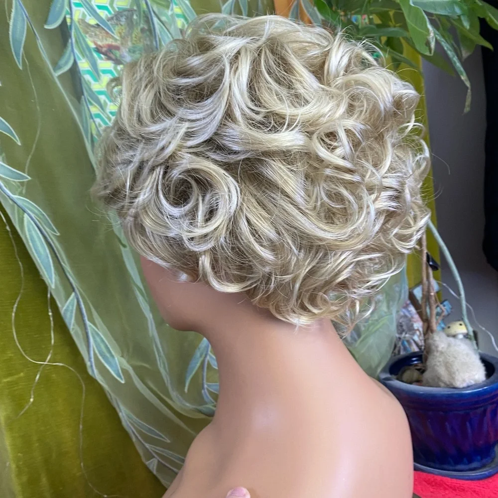 curly pixie ombré mixed blonde wig